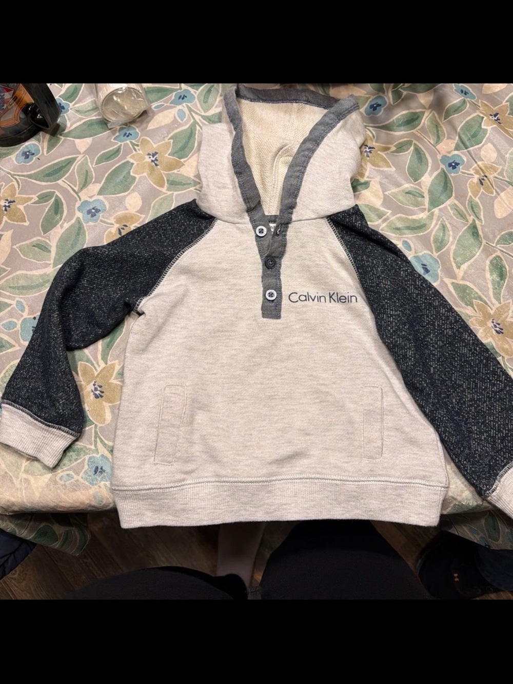 Calvin Klein Kids Two-Tone Hooded Pullover - Light Gray & Black